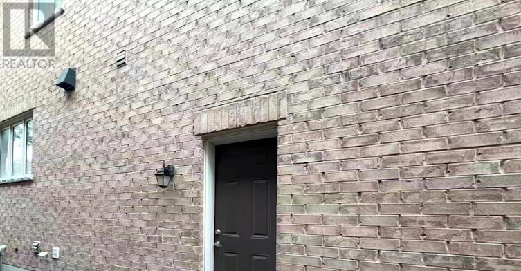 BSMT-19 Erintol Way, Markham, ON, L3S 0E6 - 3