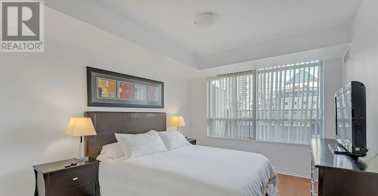 203-310 Burnhamthorpe Road W, Mississauga, ON, L5B 4P9 - 10