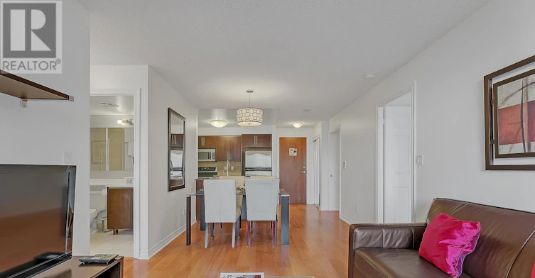 203-310 Burnhamthorpe Road W, Mississauga, ON, L5B 4P9 - 13