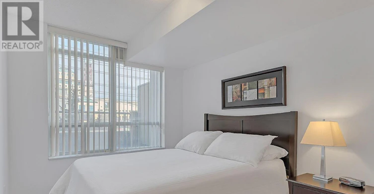 203-310 Burnhamthorpe Road W, Mississauga, ON, L5B 4P9 - 8