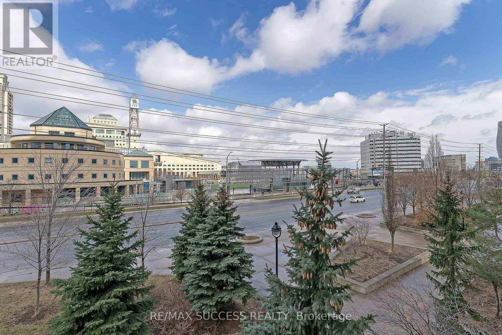 203-310 Burnhamthorpe Road W, Mississauga, ON, L5B 4P9