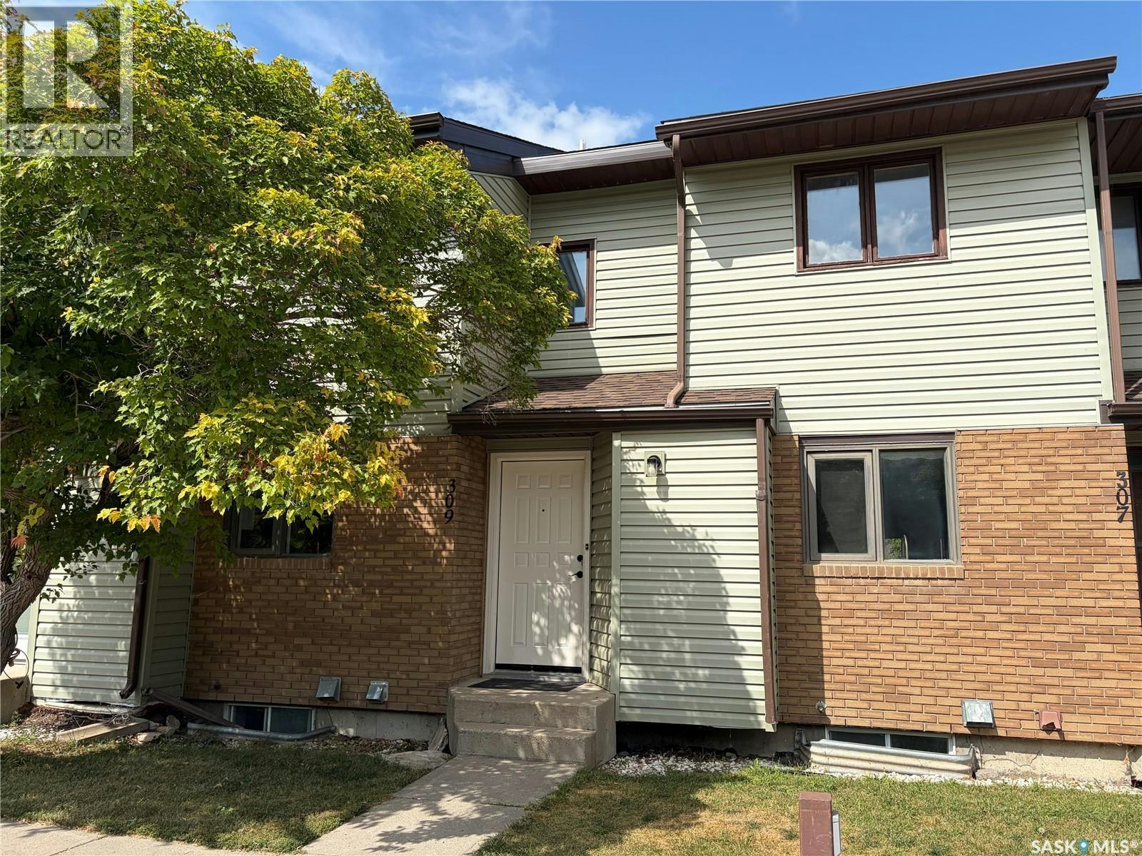 309 7th Avenue, Humboldt, SK, S0K 2A0