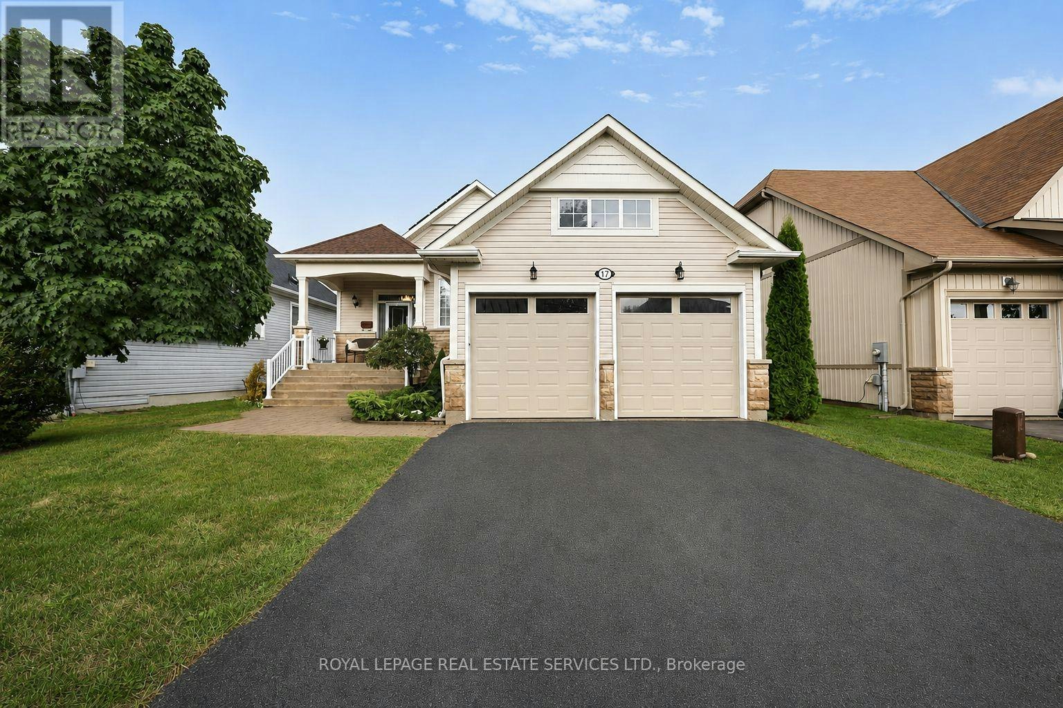 17 Leeward Circle, Wasaga Beach, ON, L9Z 0E9