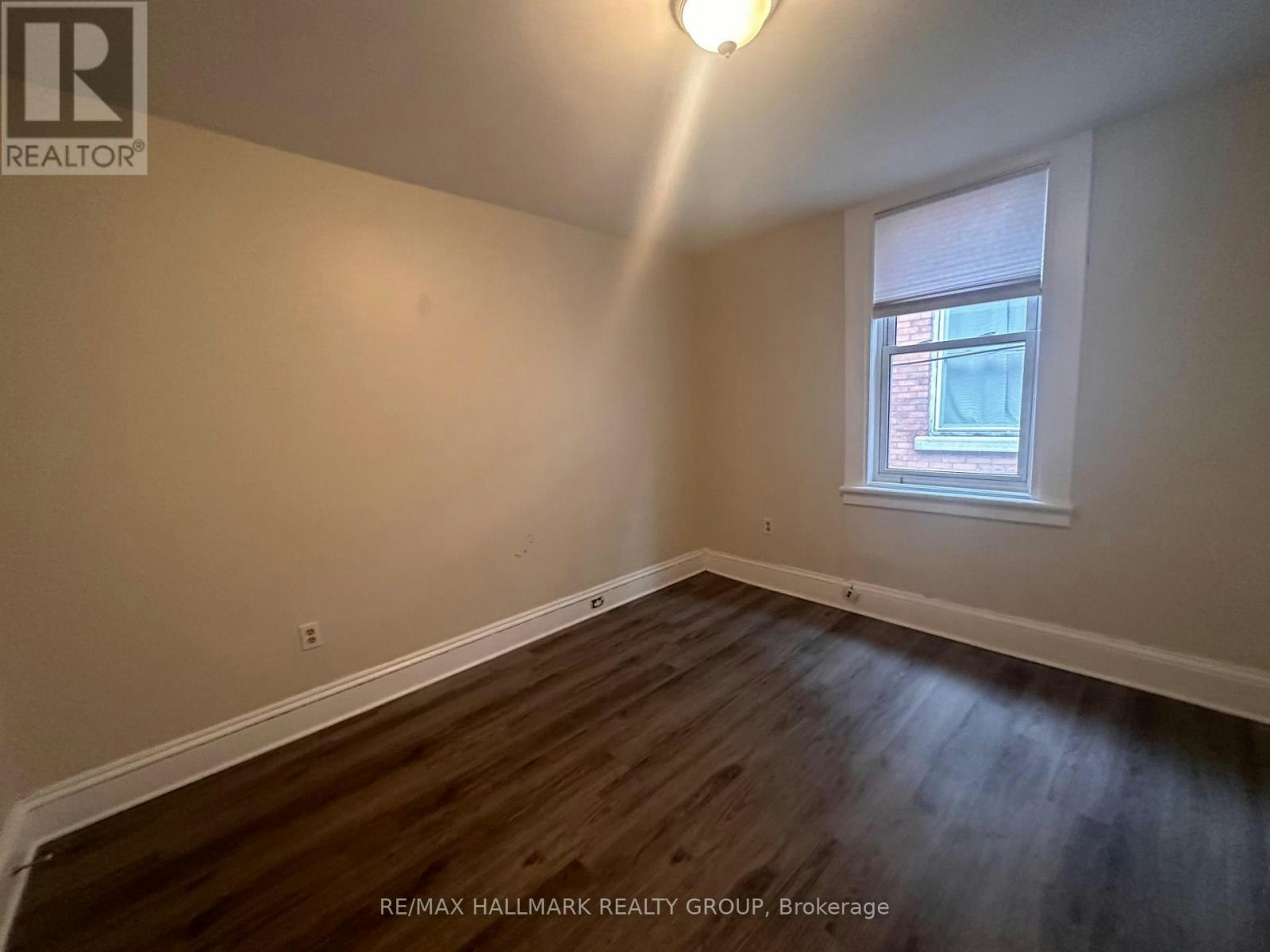 2-94 Fairmont Avenue, Ottawa, ON, K1Y 1X5 - 8