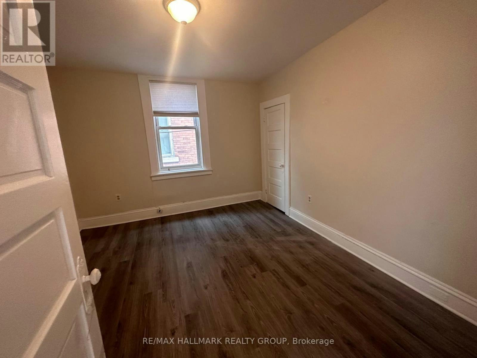 2-94 Fairmont Avenue, Ottawa, ON, K1Y 1X5 - 9