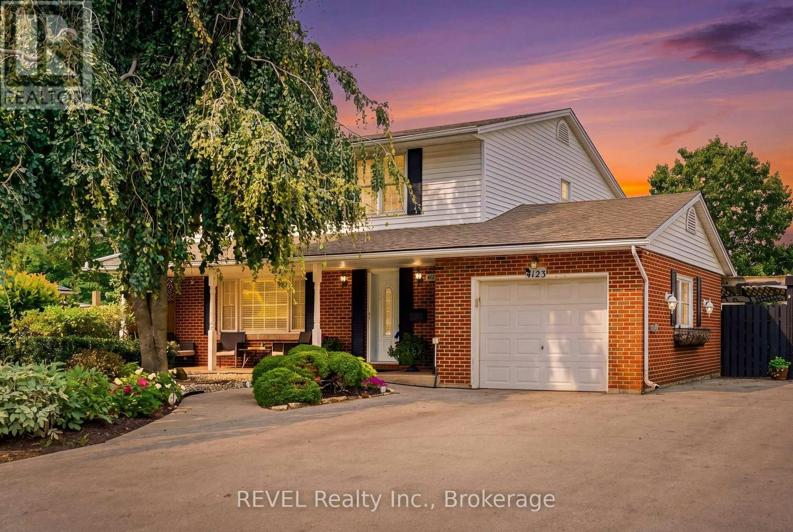 4123 Dorchester Road, Niagara Falls, ON, L2E 6N1