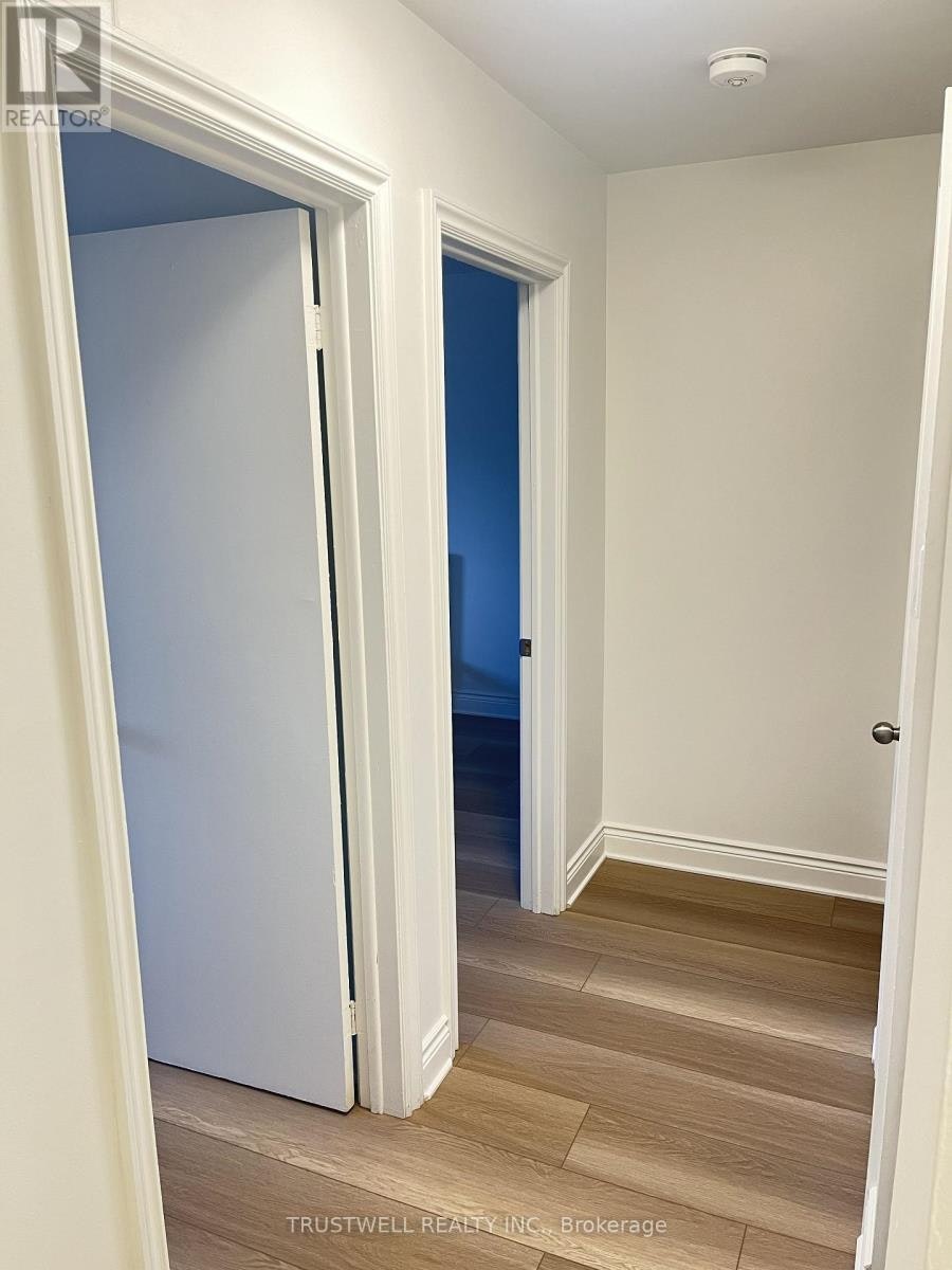 B-909 Millwood Road, Toronto, ON, M4G 1X2 - 13