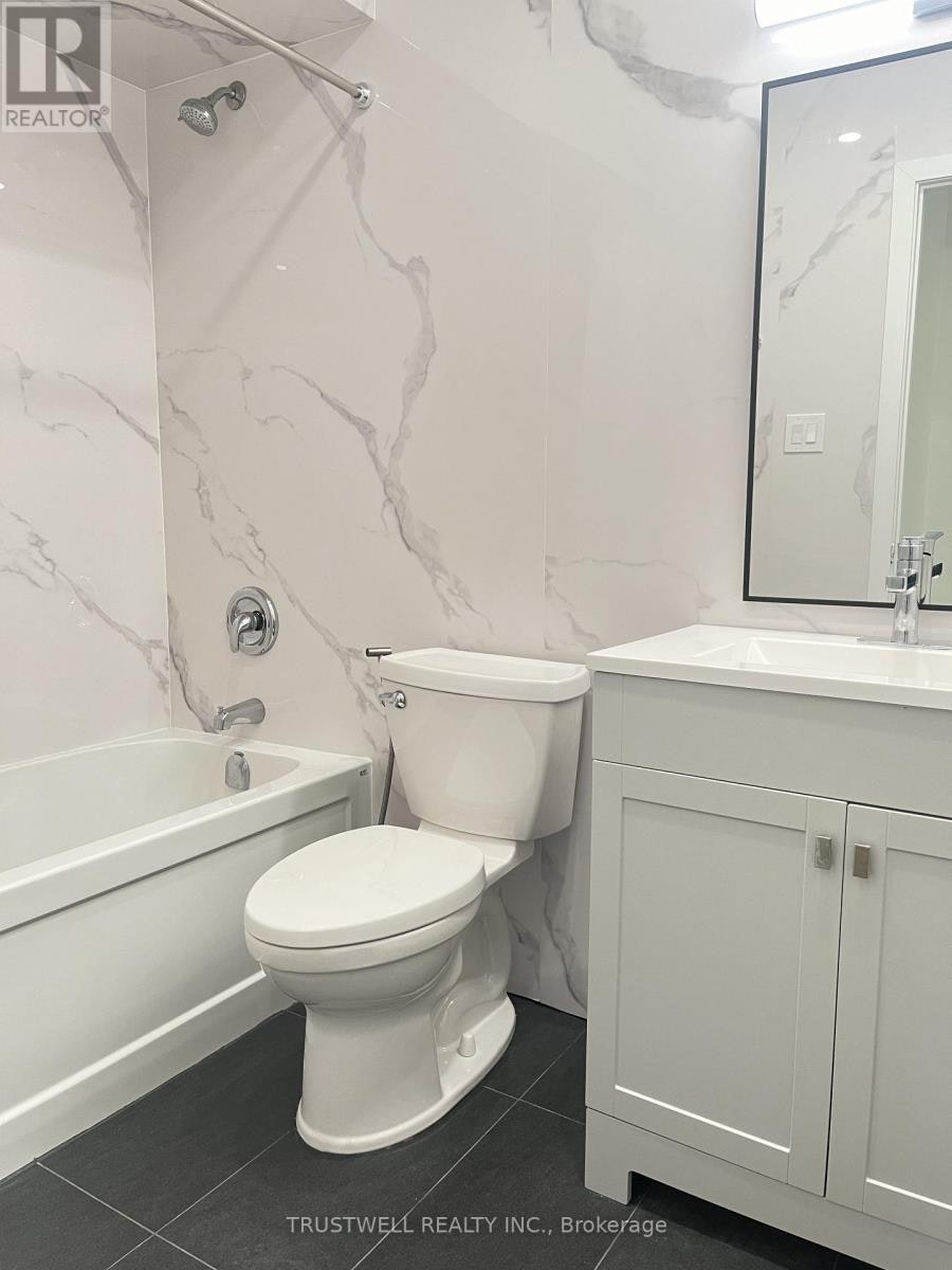 B-909 Millwood Road, Toronto, ON, M4G 1X2 - 15