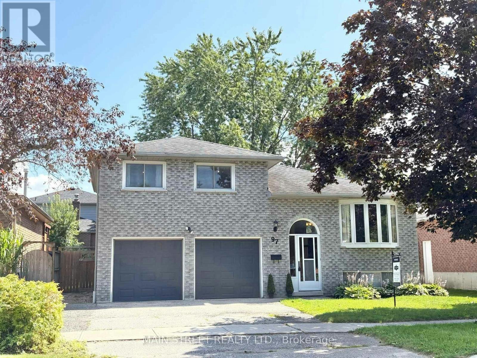 97 Riverglen Drive, Georgina, ON, L4P 2R3