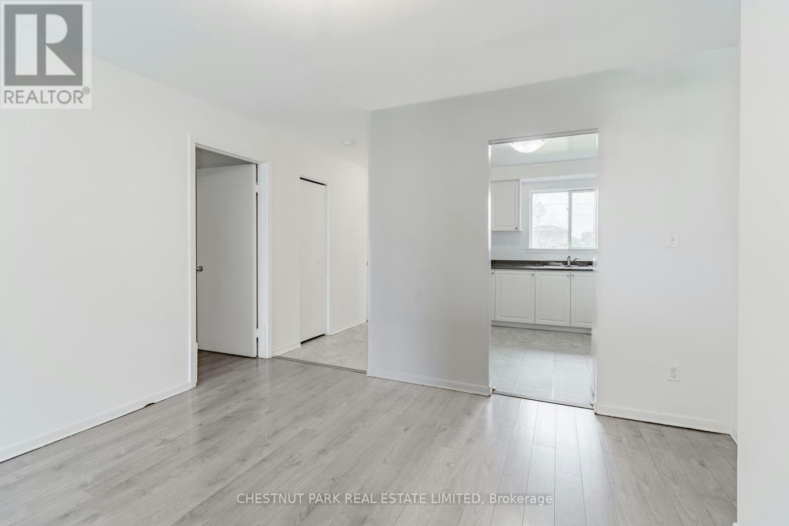 12-44 Romfield Drive, Toronto, ON, M3J 1K3 - 11