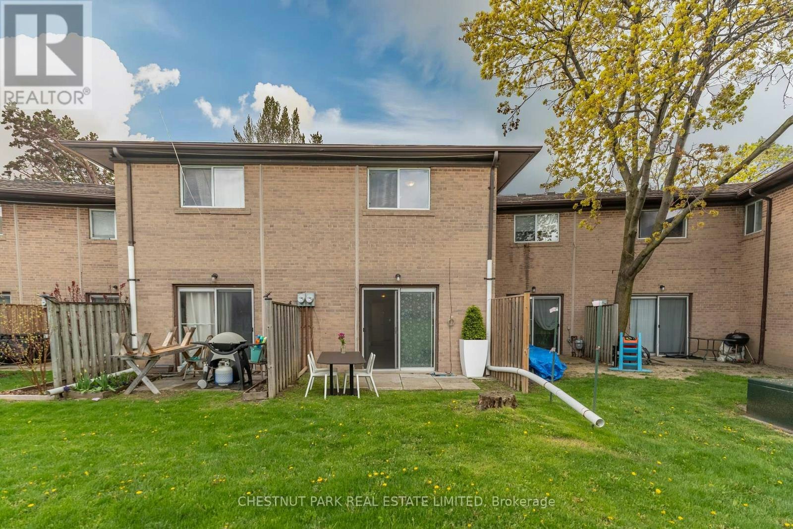 12-44 Romfield Drive, Toronto, ON, M3J 1K3 - 29