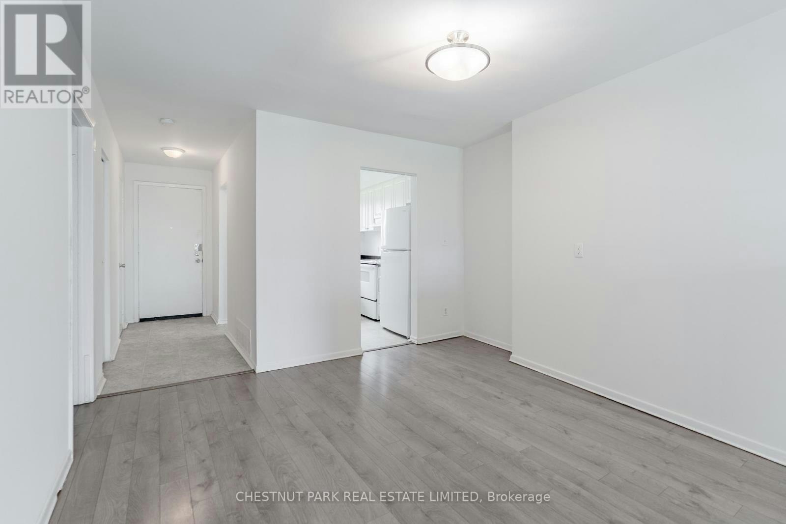 12-44 Romfield Drive, Toronto, ON, M3J 1K3 - 8