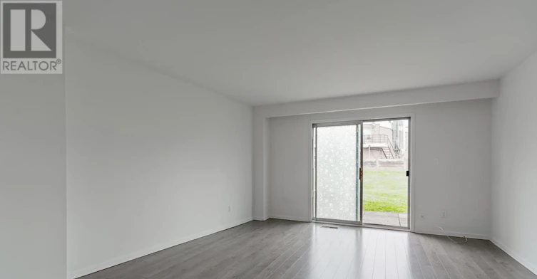 12-44 Romfield Drive, Toronto, ON, M3J 1K3 - 4