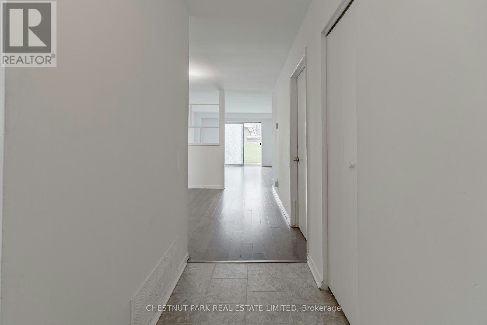 12-44 Romfield Drive, Toronto, ON, M3J 1K3 - 15