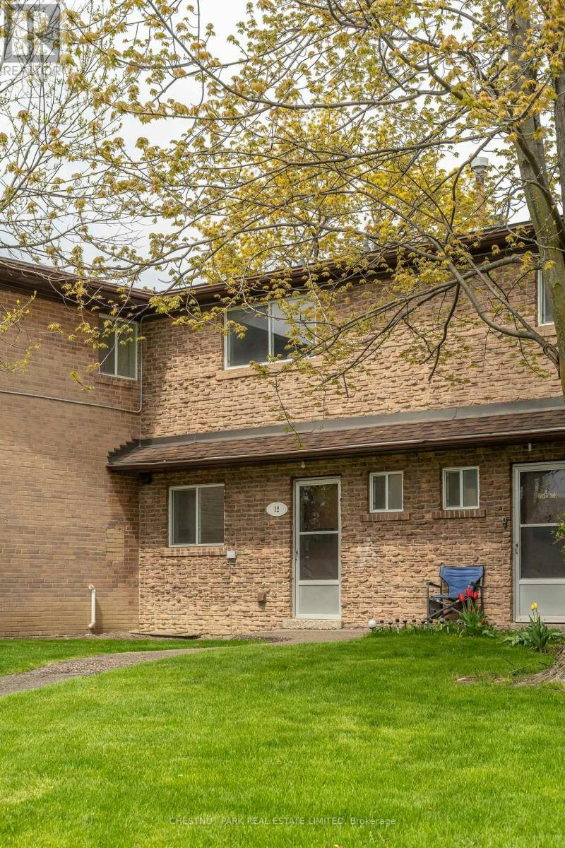 12-44 Romfield Drive, Toronto, ON, M3J 1K3 - 2