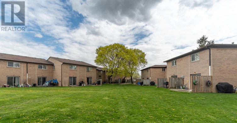 12-44 Romfield Drive, Toronto, ON, M3J 1K3 - 30