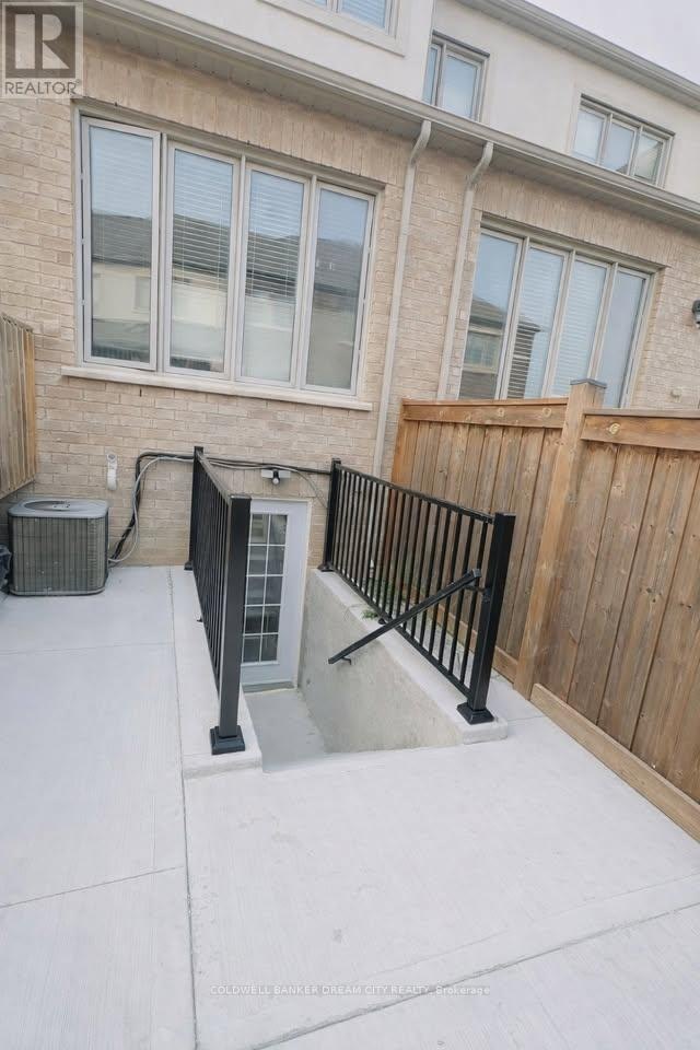 LOWER UNIT-1309 Restivo Lane, Milton, ON, L9E 1J9 - 2