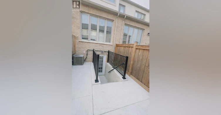 LOWER UNIT-1309 Restivo Lane, Milton, ON, L9E 1J9 - 2