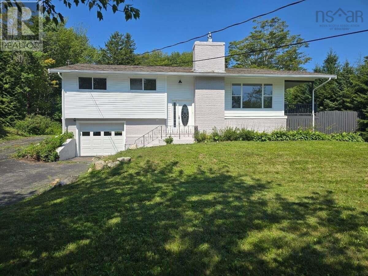61 Chalamont Drive, Hammonds Plains, NS, B3Z 1H8