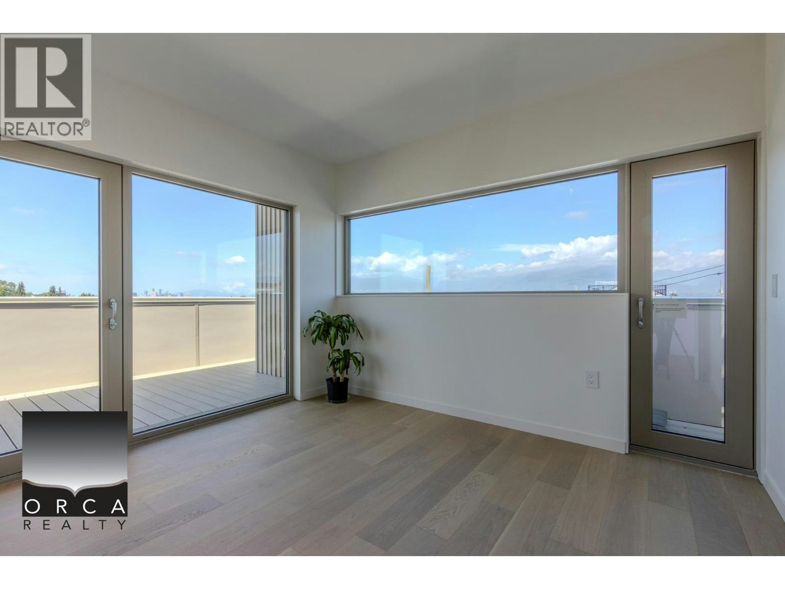 1-2915 EAST 5th Avenue, Vancouver, BC, V5M 1N6 - 11