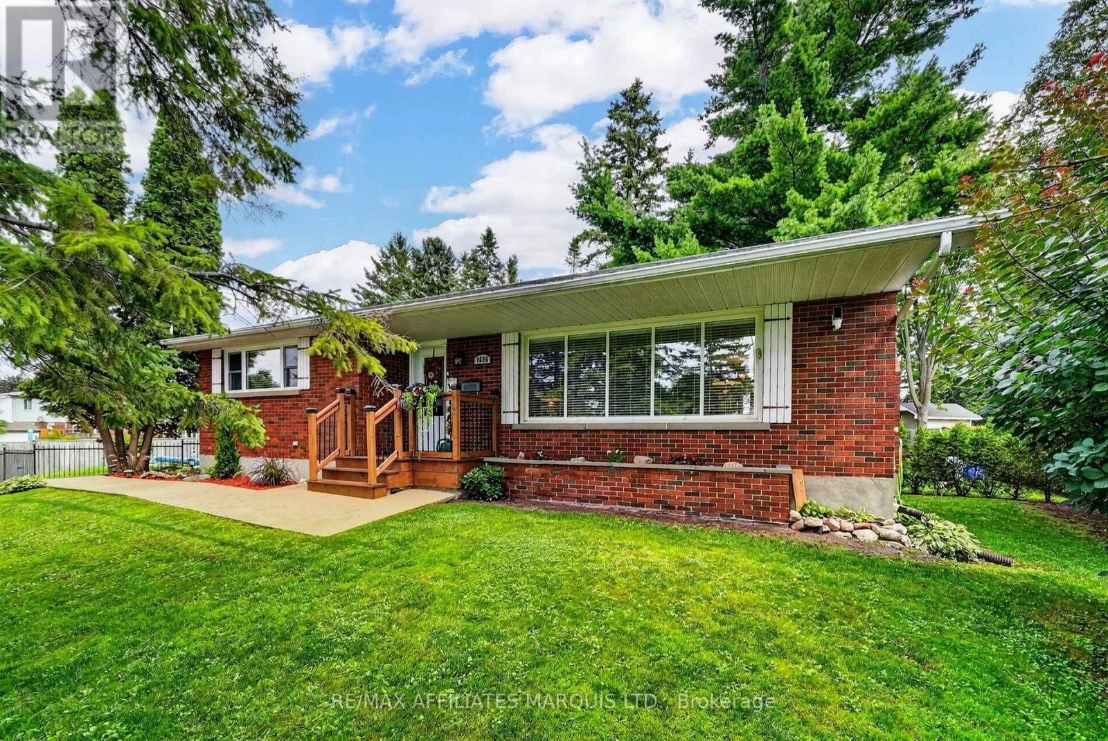 1635 Brookdale Avenue, Cornwall, ON, K6J 4R2