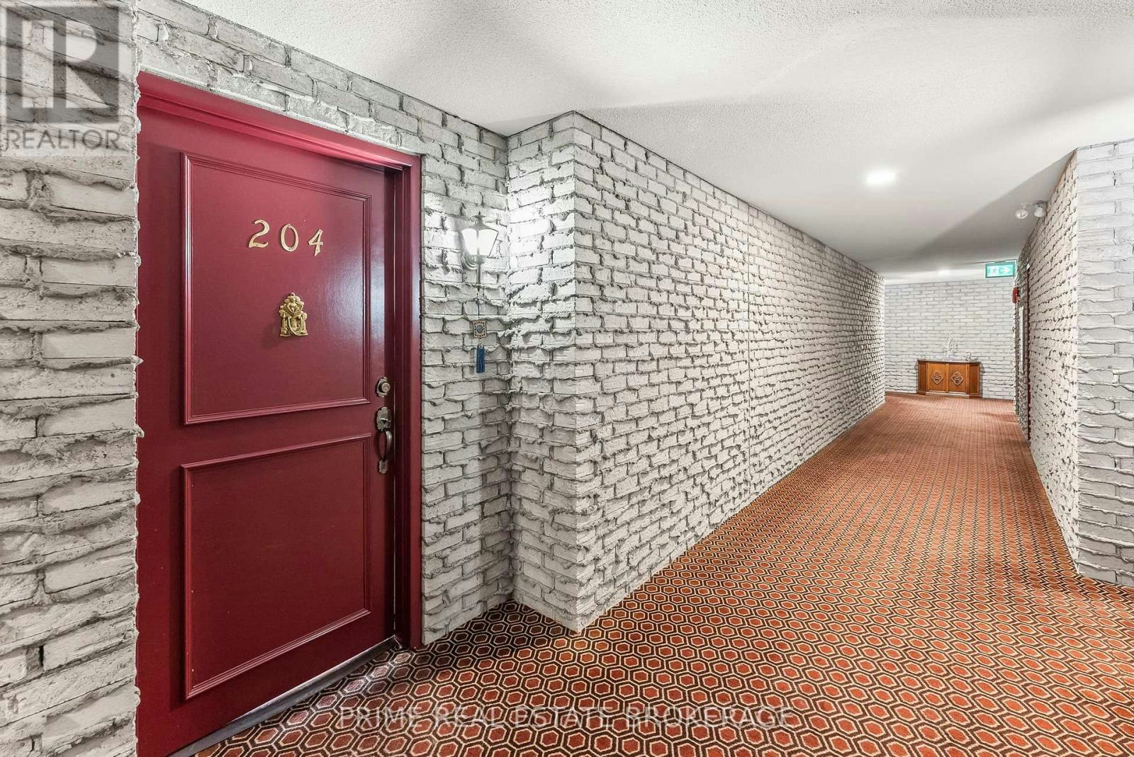 204-693 Windermere Road N, London, ON, N5X 2P1