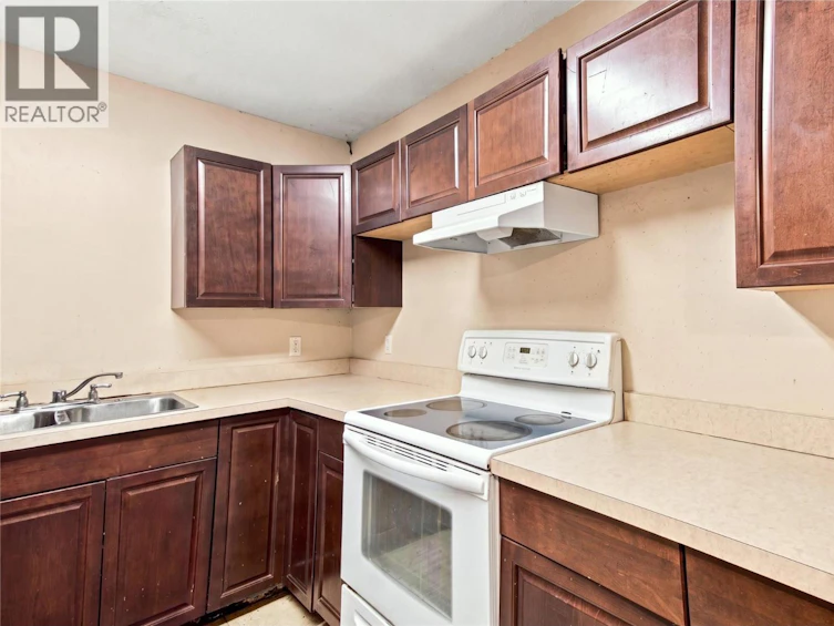 19-1697 Greenfield Avenue, Kamloops, BC, V2B 4N5 - 6