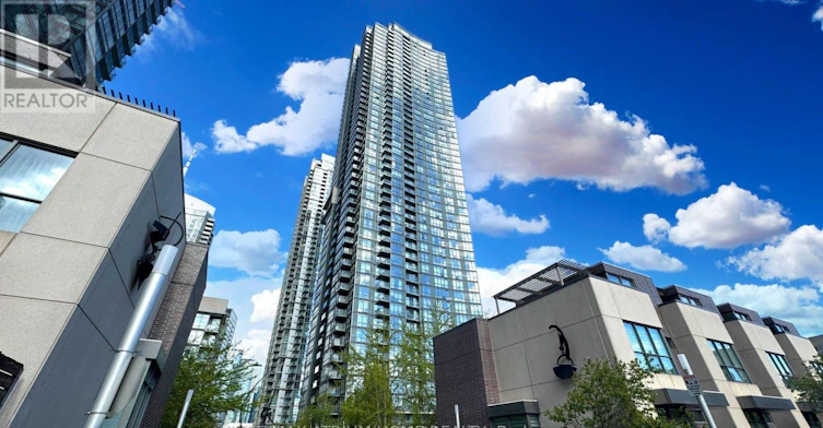 4510-11 Brunel Court, Toronto, ON, M5V 3Y3