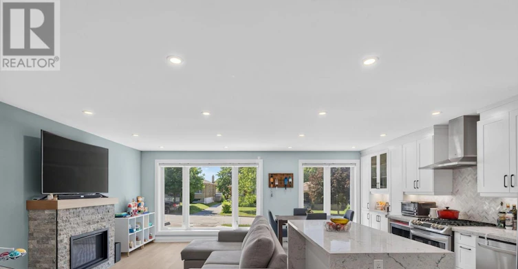 10 Sylla Avenue, Toronto, ON, M1R 4W7 - 4