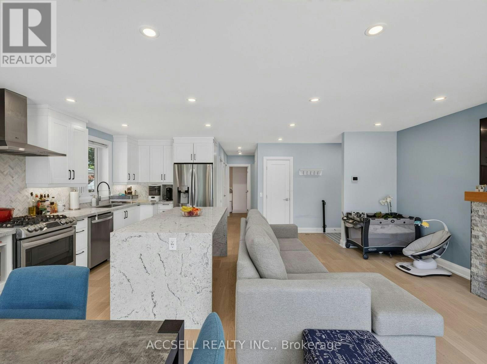 10 Sylla Avenue, Toronto, ON, M1R 4W7 - 16