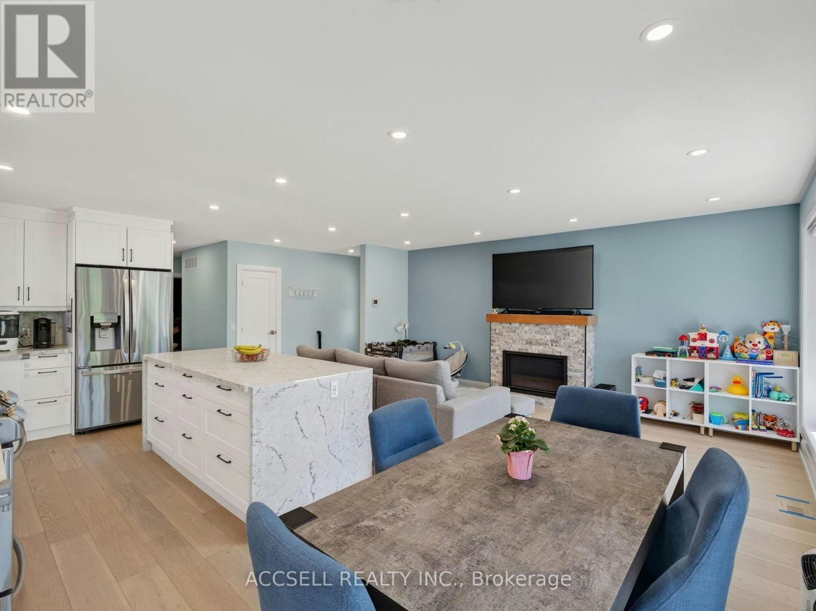 10 Sylla Avenue, Toronto, ON, M1R 4W7 - 13