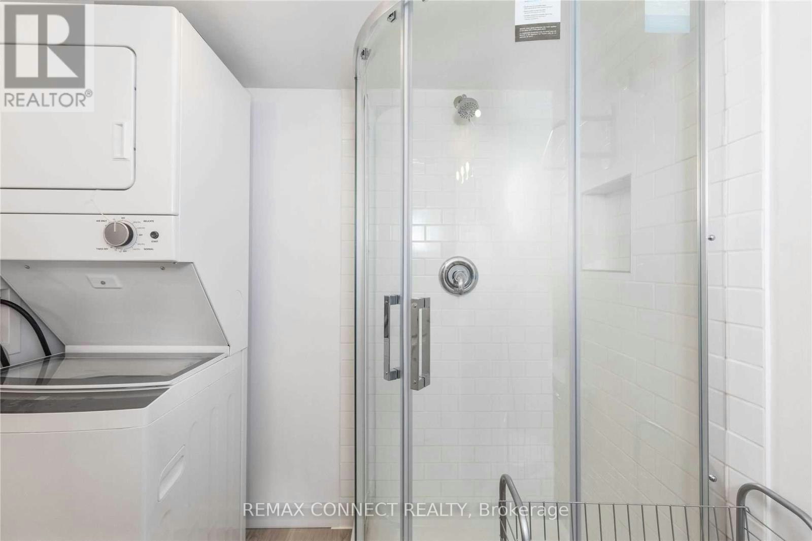 LOWER-1370 Woodbine Avenue, Toronto, ON, M4C 4G5 - 11