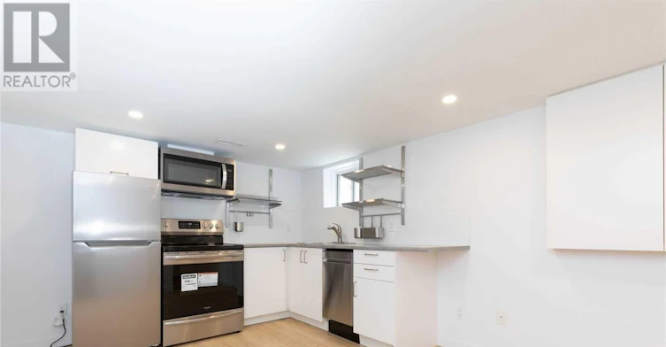LOWER-1370 Woodbine Avenue, Toronto, ON, M4C 4G5