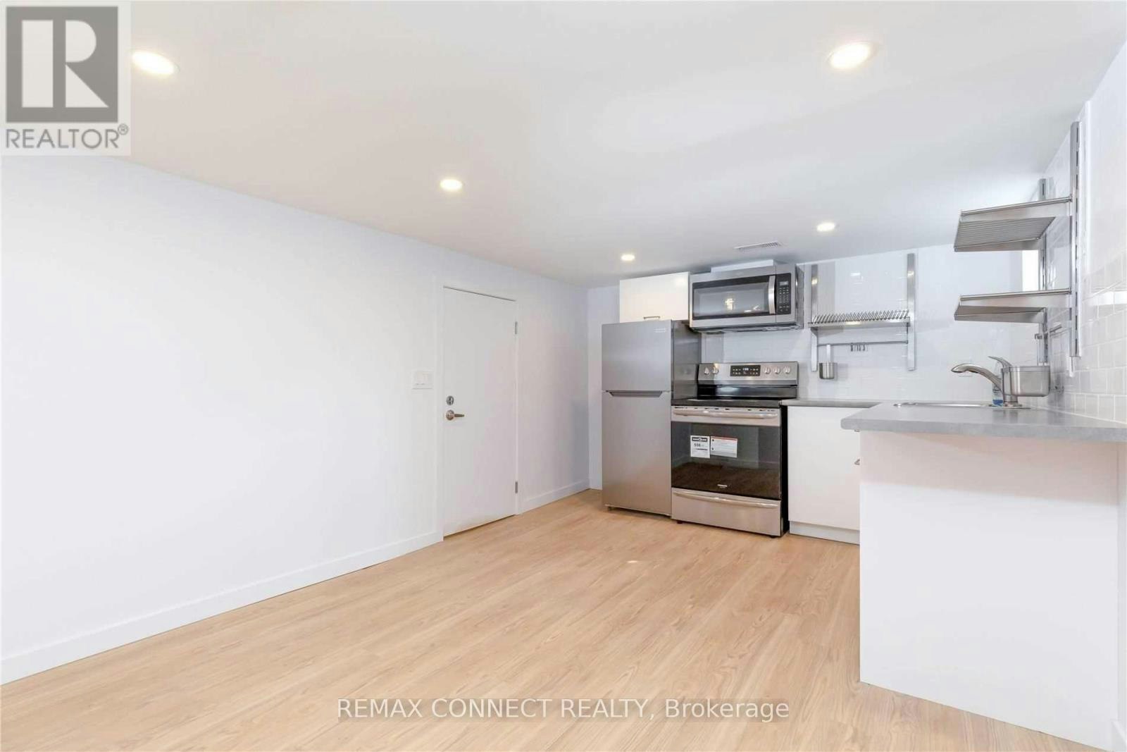 LOWER-1370 Woodbine Avenue, Toronto, ON, M4C 4G5 - 5