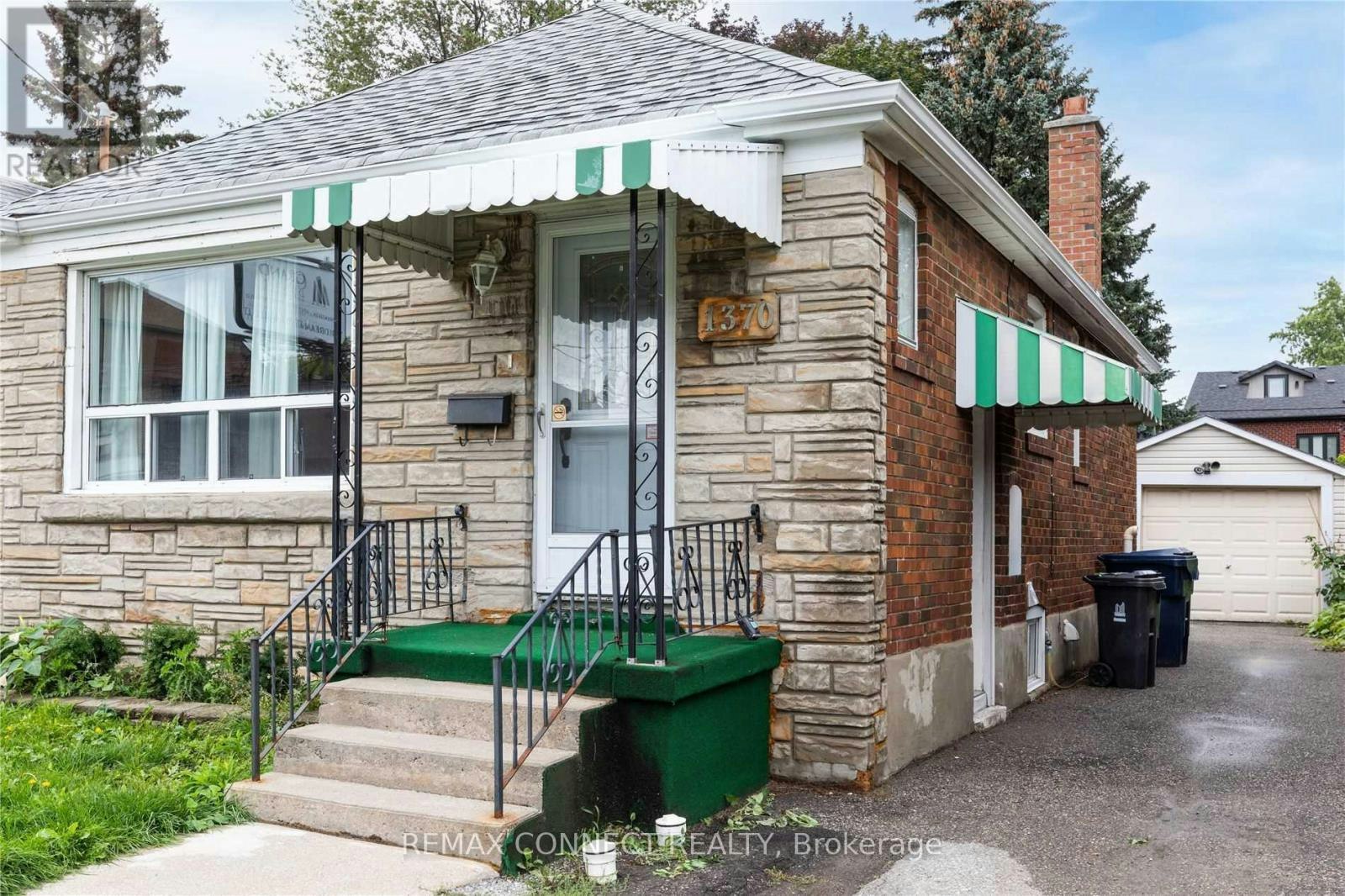 LOWER-1370 Woodbine Avenue, Toronto, ON, M4C 4G5 - 13
