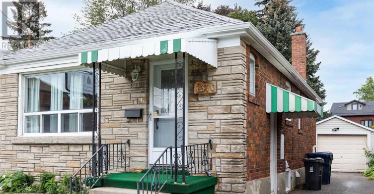 LOWER-1370 Woodbine Avenue, Toronto, ON, M4C 4G5 - 13