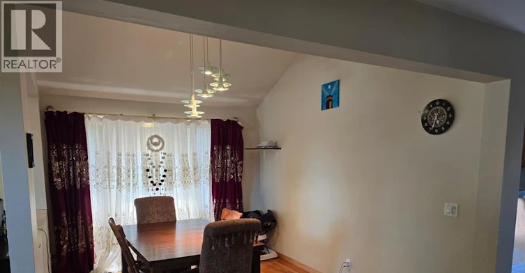 UPPER-2636 Fleming Court, Windsor, ON, N9E 4P1 - 13