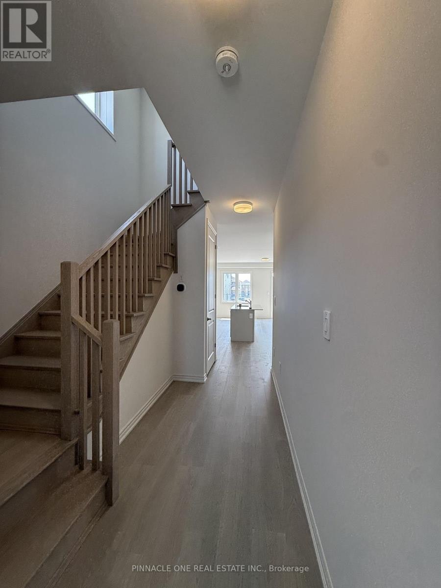214 Stinson Crescent, Clarington, ON, L1E 2S3 - 4