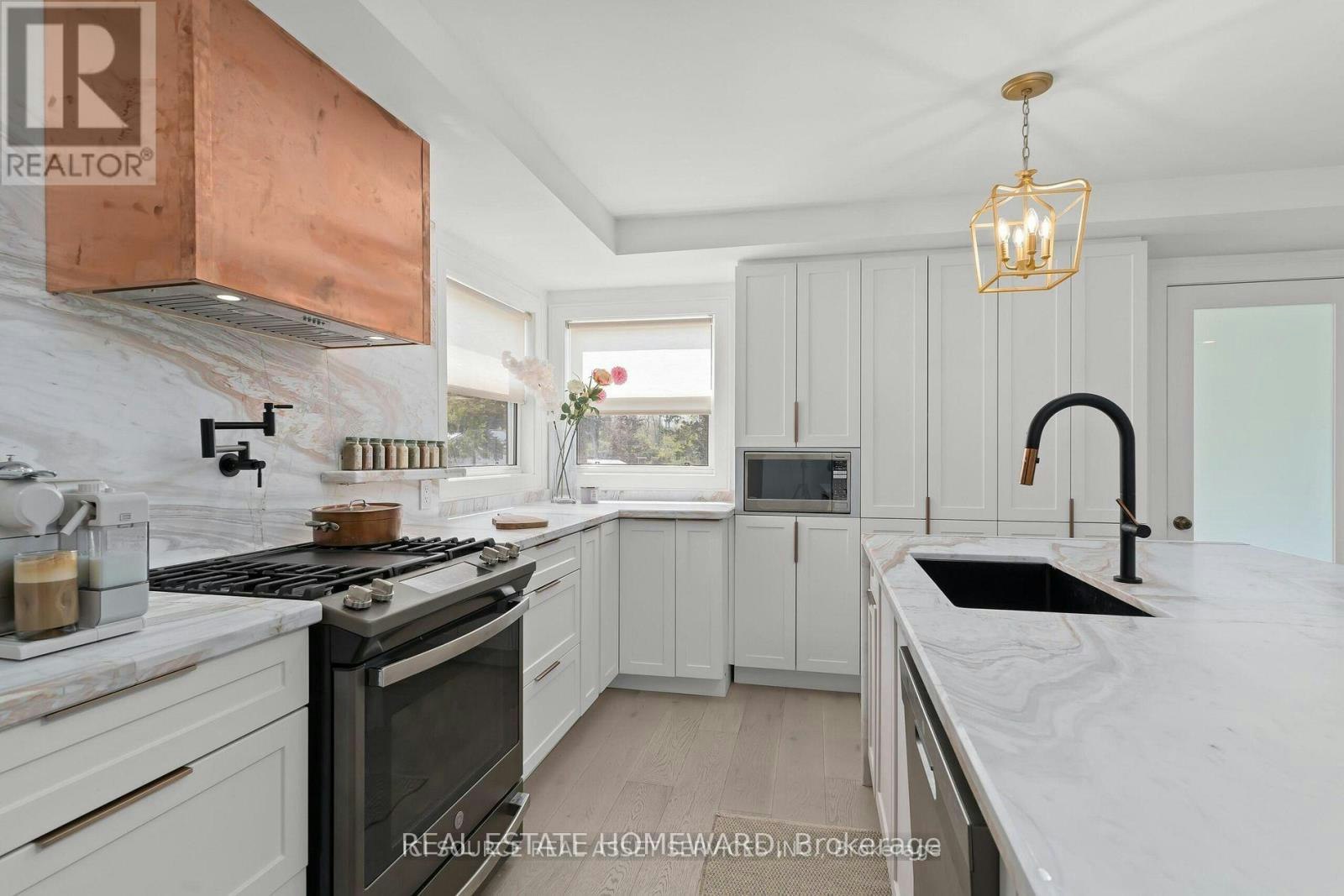 1391 Doyle Road, Loyalist, ON, K0H 1G0 - 7