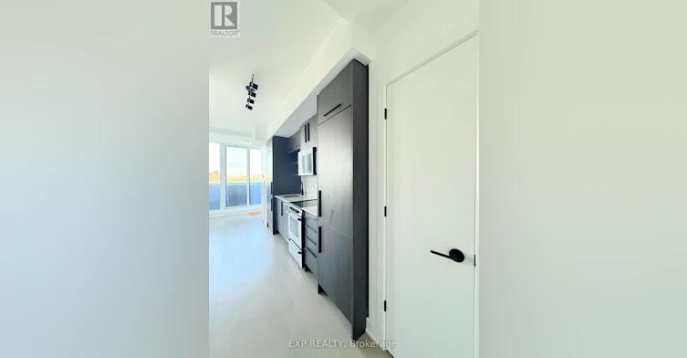 701-560 Rideau Street, Ottawa, ON, K1N 0G3 - 4