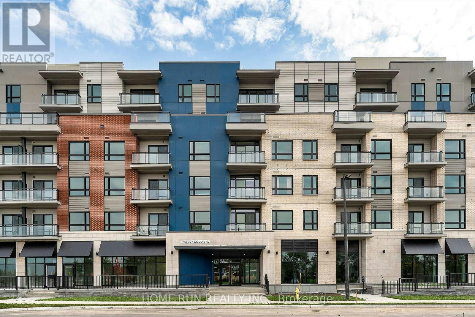 302-397 Codds Road, Ottawa, ON, K1K 5C7