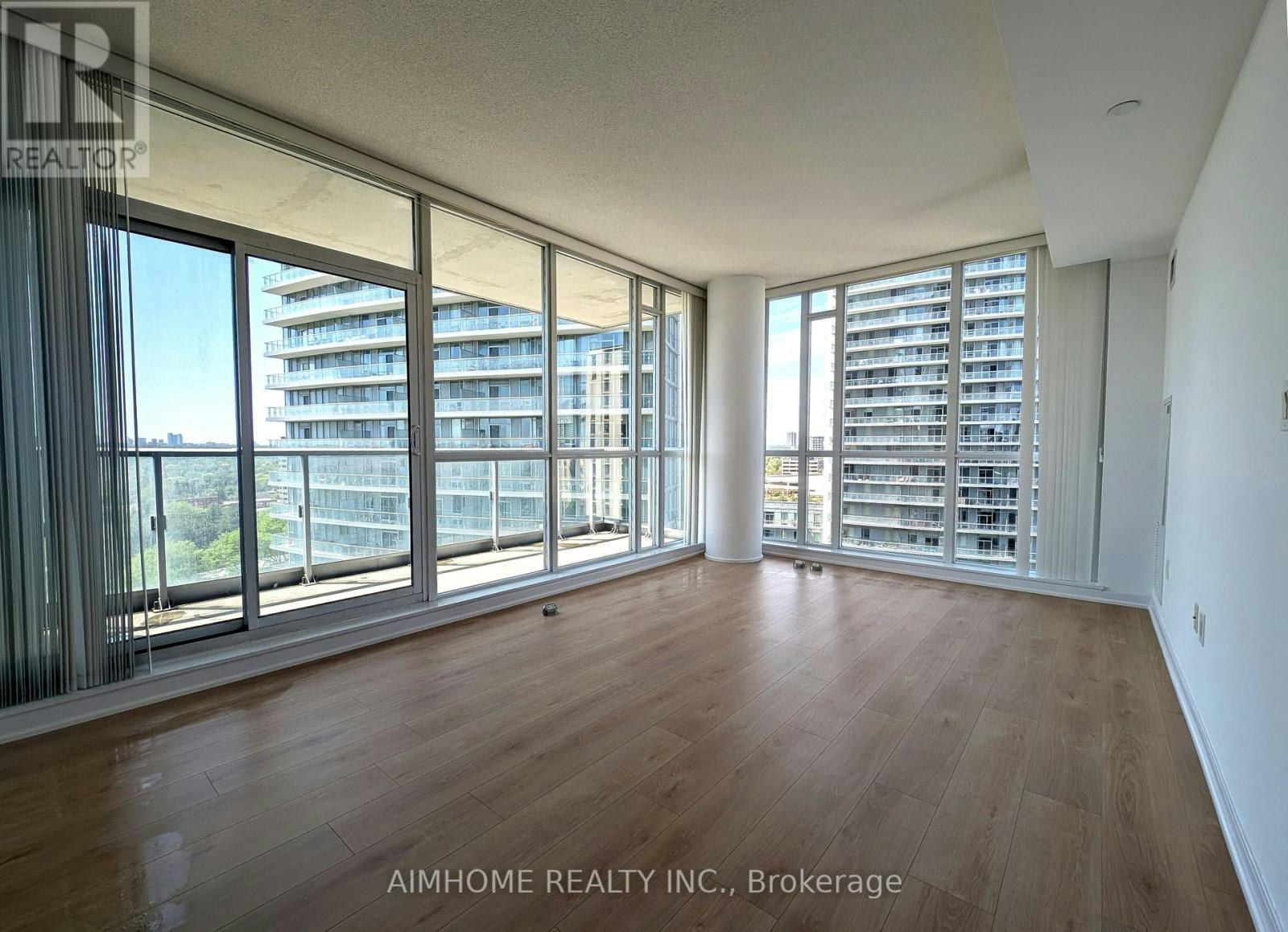 911-62 Forest Manor Road, Toronto, ON, M2J 0B6 - 6