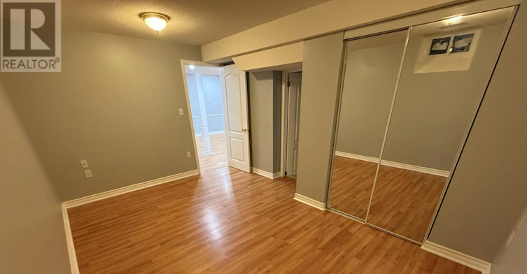 LOWER-54 Castlepoint Drive, Vaughan, ON, L4H 1B8 - 16
