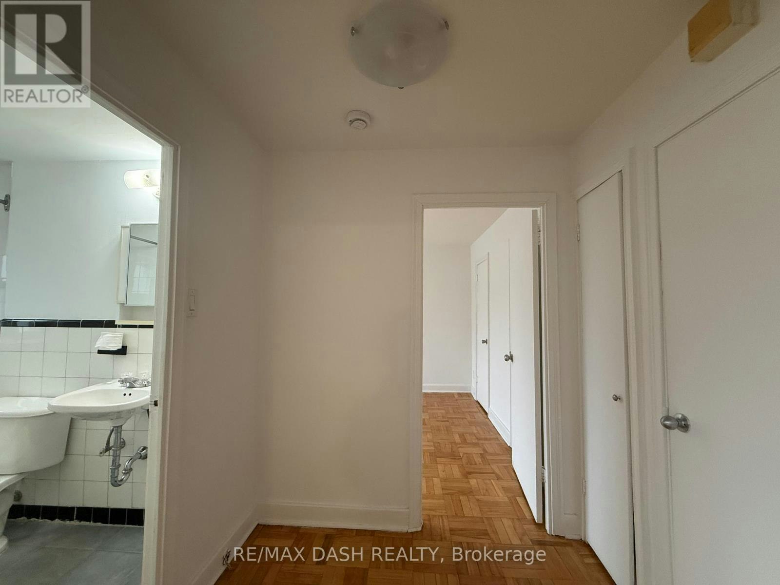 10-69 Old Mill Terrace, Toronto, ON, M8X 1A1 - 20
