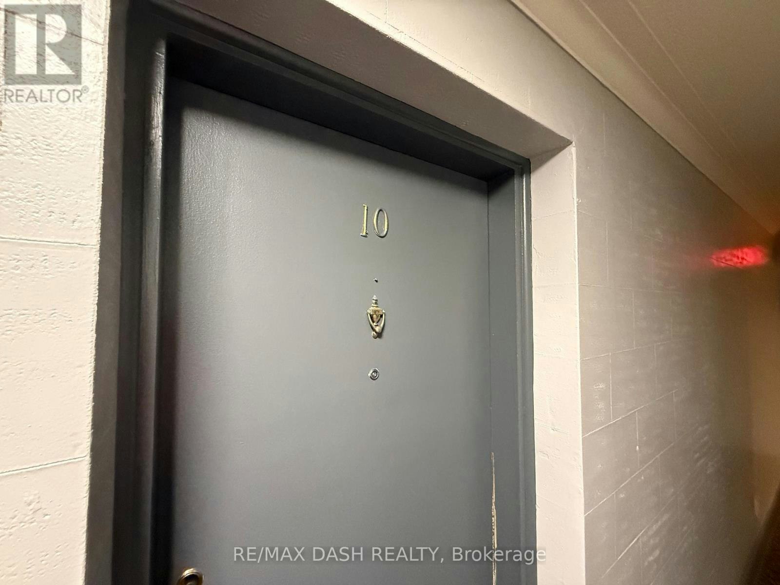 10-69 Old Mill Terrace, Toronto, ON, M8X 1A1 - 3