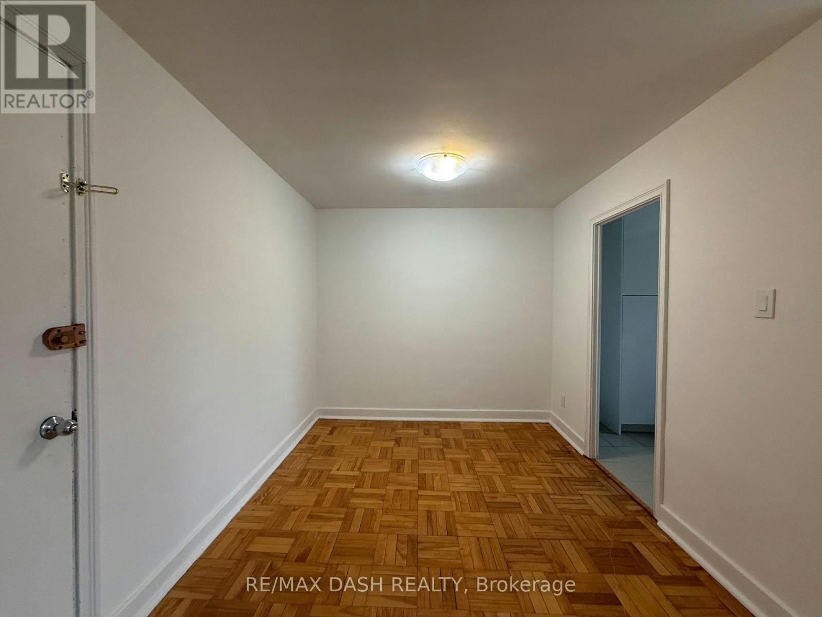 10-69 Old Mill Terrace, Toronto, ON, M8X 1A1 - 5