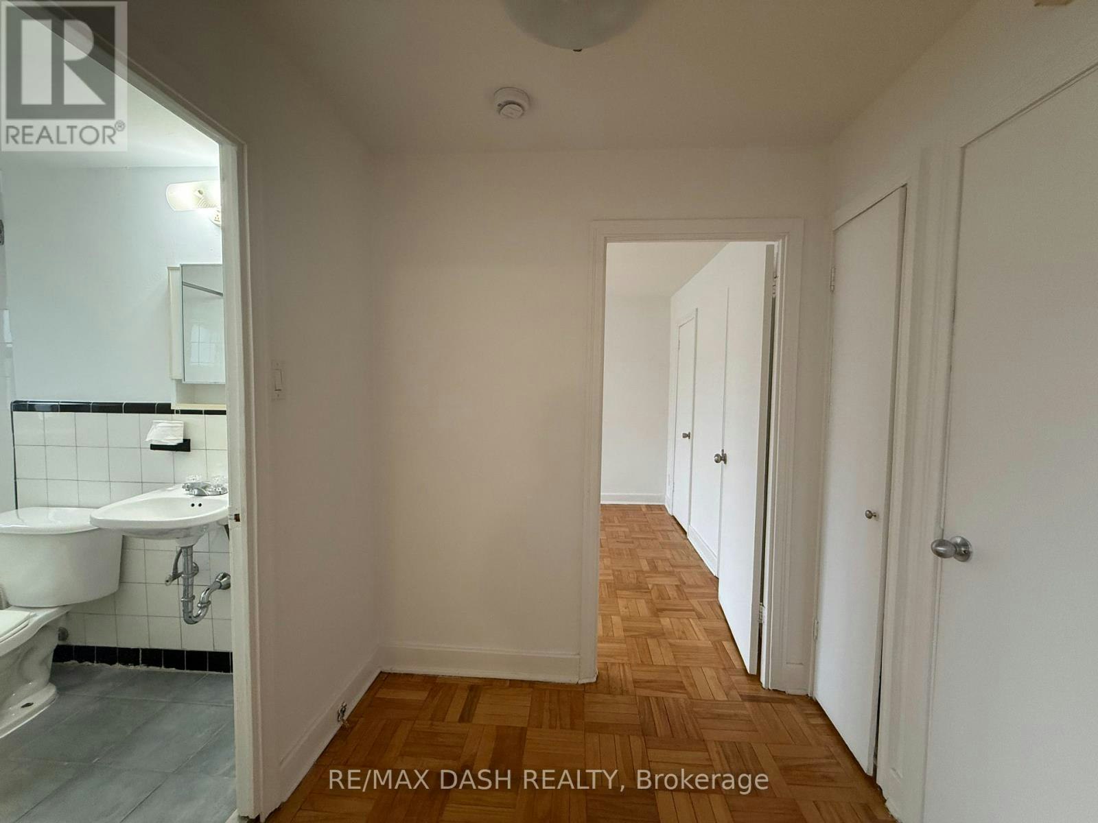 10-69 Old Mill Terrace, Toronto, ON, M8X 1A1 - 21