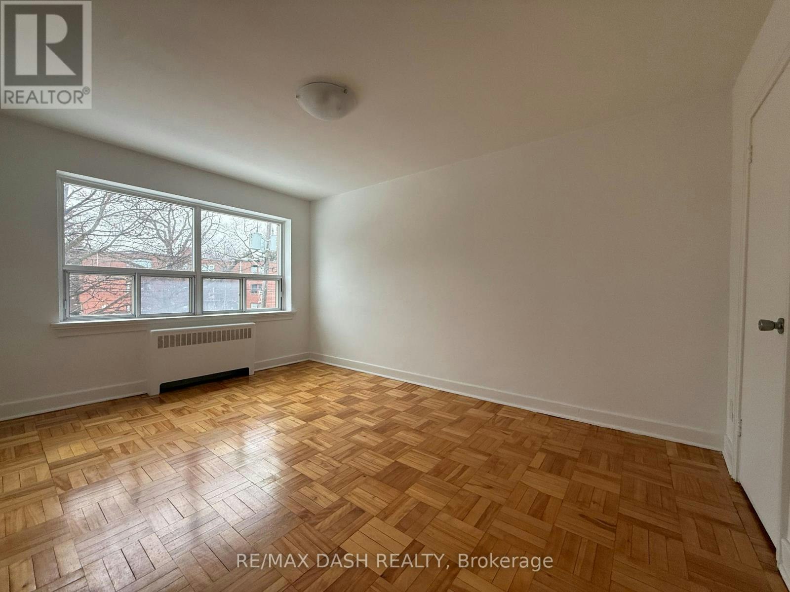 10-69 Old Mill Terrace, Toronto, ON, M8X 1A1 - 2