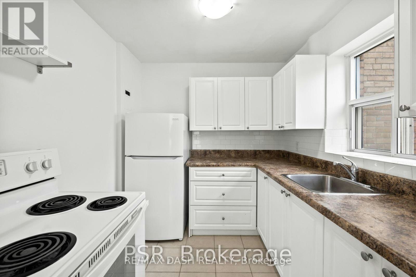 18-69 Old Mill Terrace, Toronto, ON, M8X 1A1 - 12