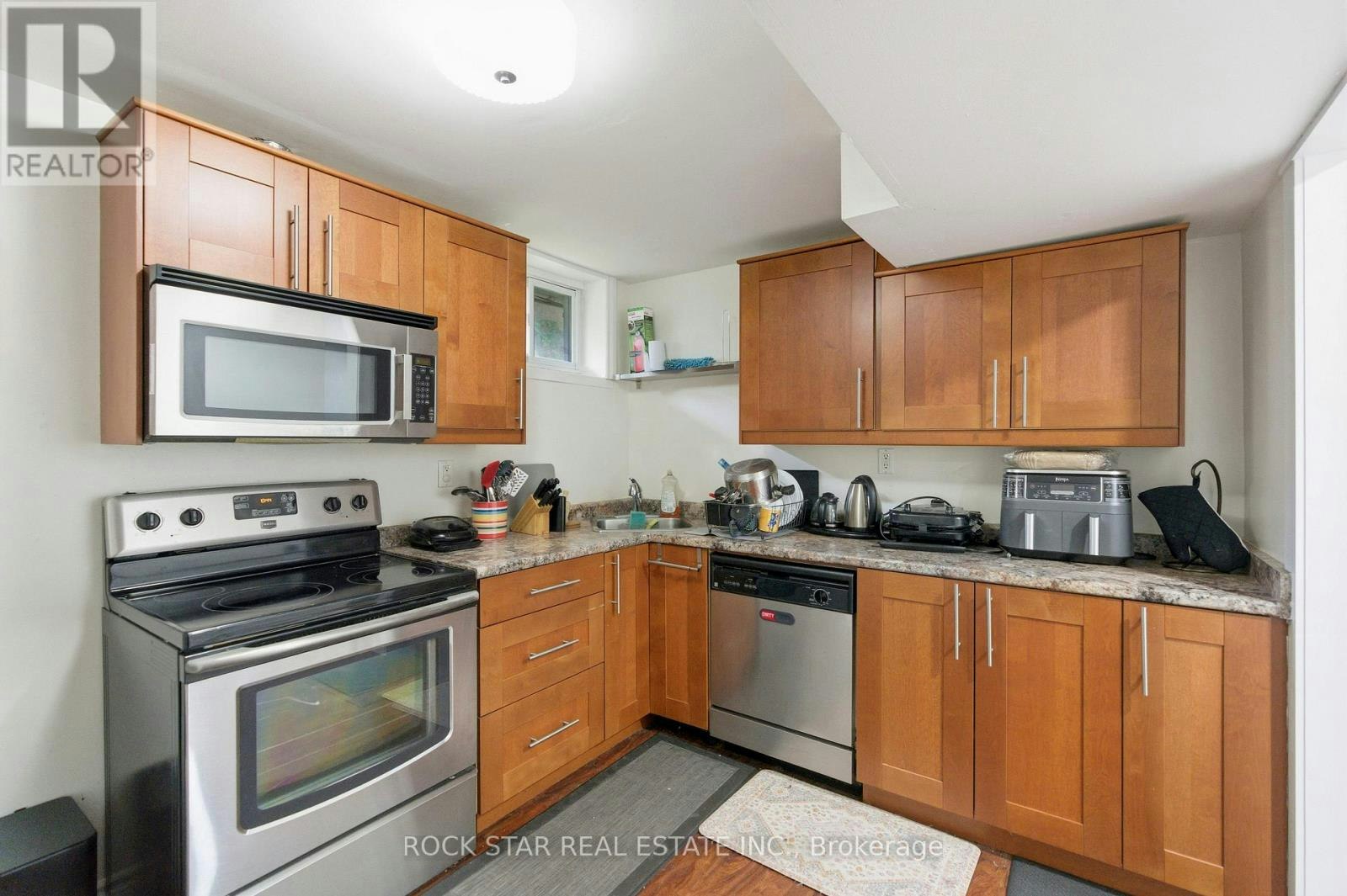 BSMT-111 Britten Close, Hamilton, ON, L9C 4K1 - 8